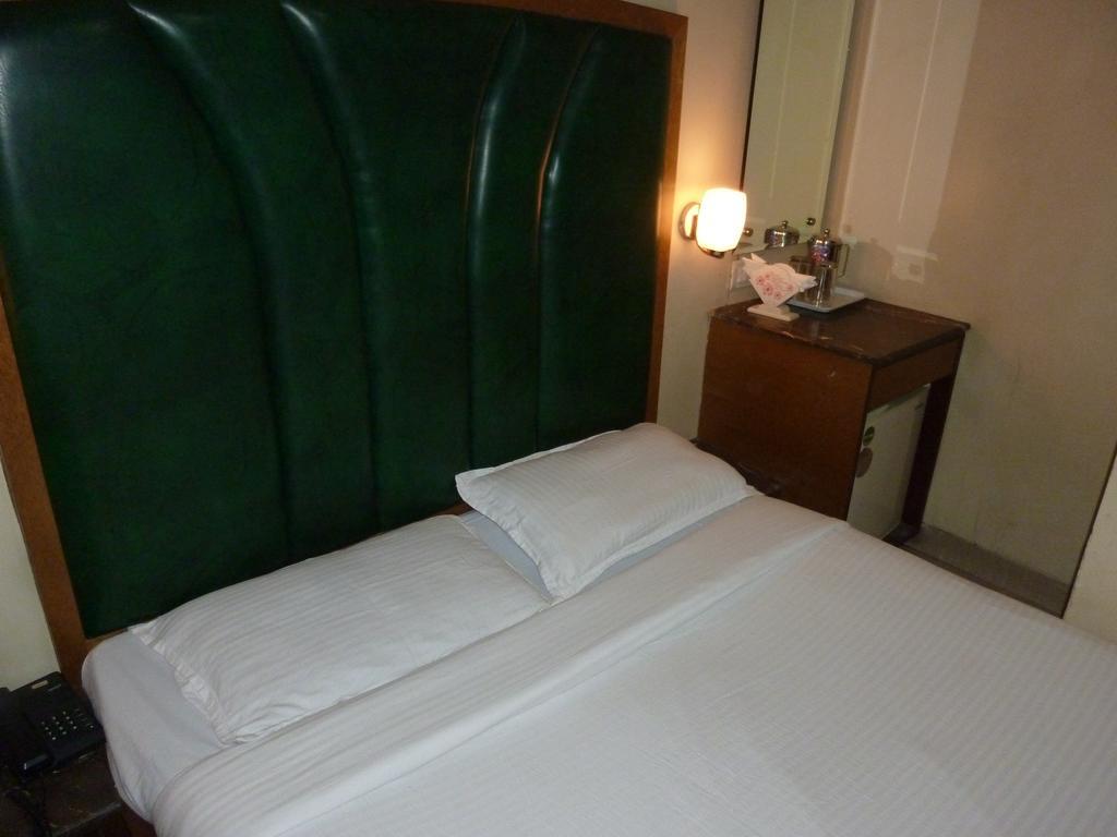 Hotel Park Shilton Mumbai Dış mekan fotoğraf