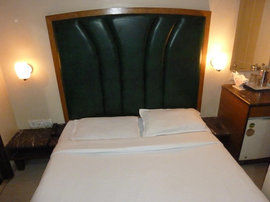 Hotel Park Shilton Mumbai Dış mekan fotoğraf