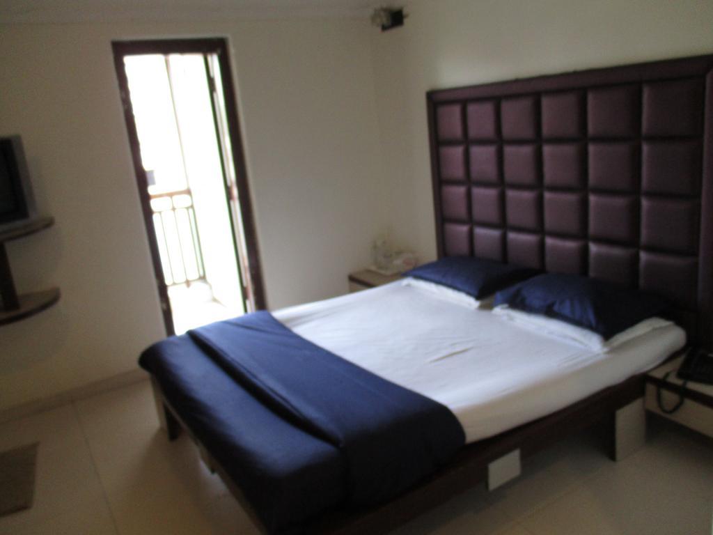 Hotel Park Shilton Mumbai Dış mekan fotoğraf