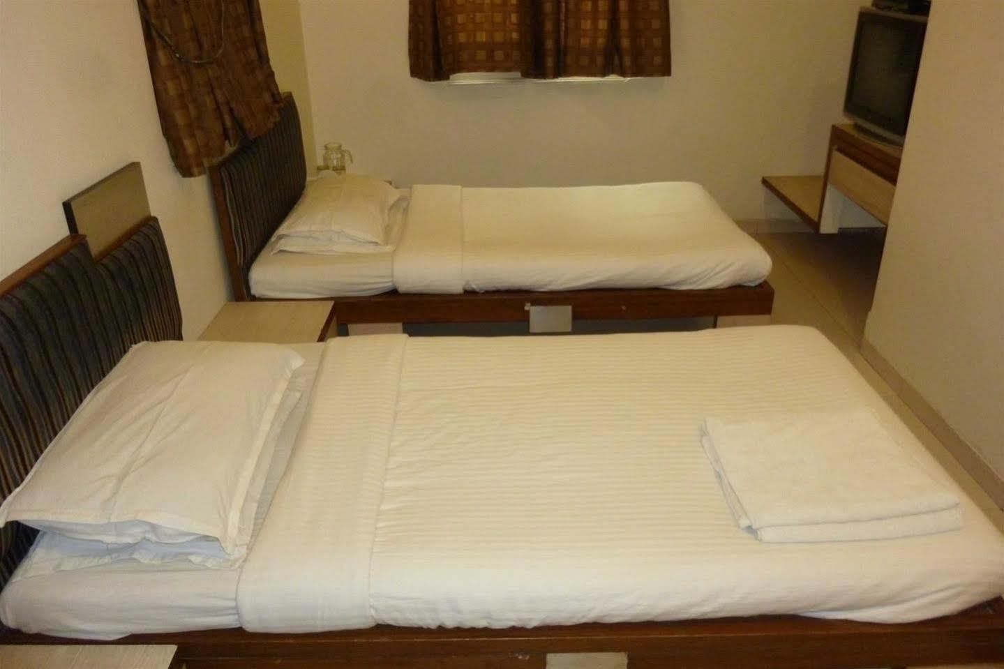 Hotel Park Shilton Mumbai Dış mekan fotoğraf